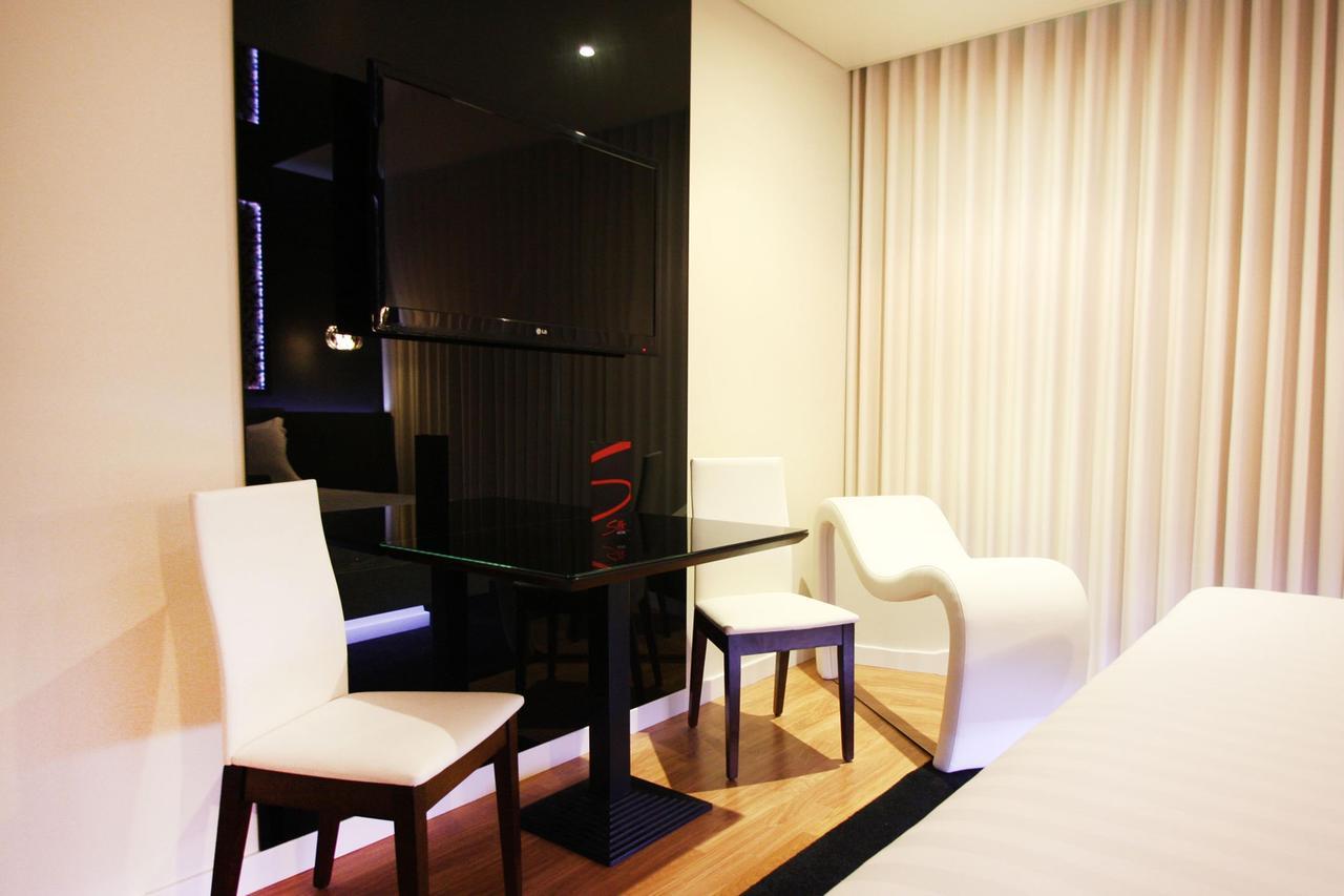 Silk Motel Pedroso Δωμάτιο φωτογραφία