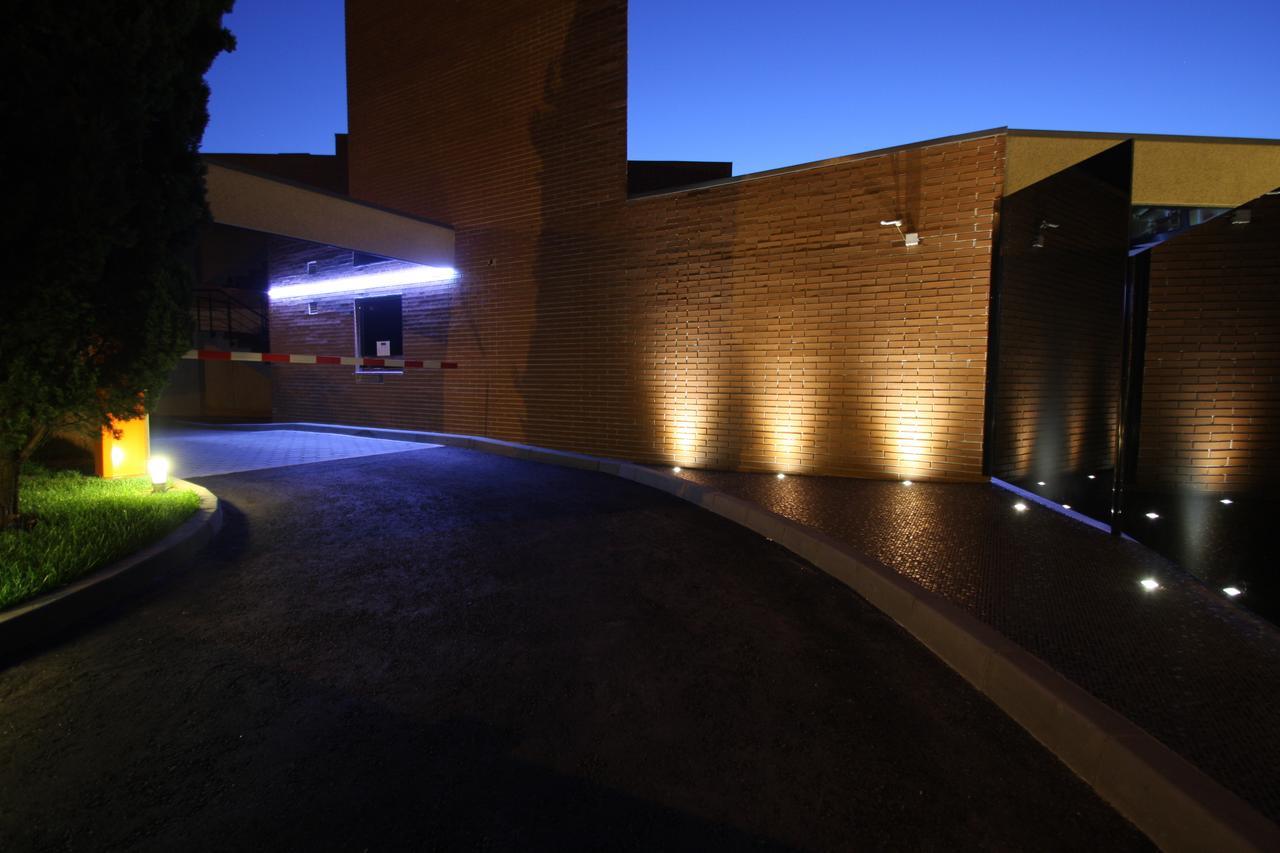 Silk Motel Pedroso Εξωτερικό φωτογραφία