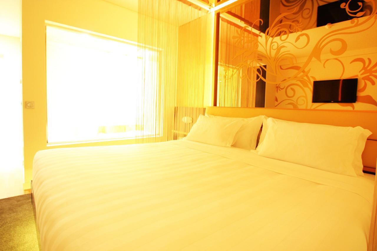 Silk Motel Pedroso Δωμάτιο φωτογραφία